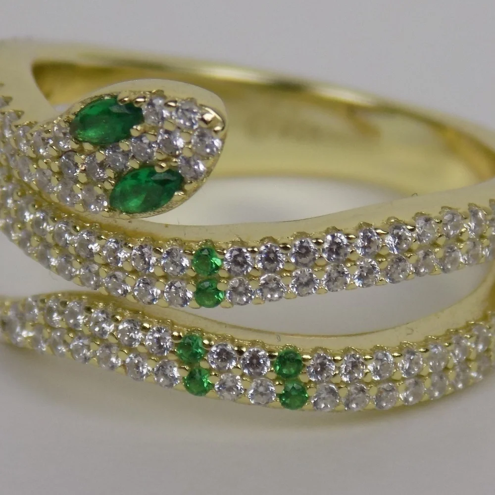 nwt!  trendy gold snake ring pave cubic zirconia